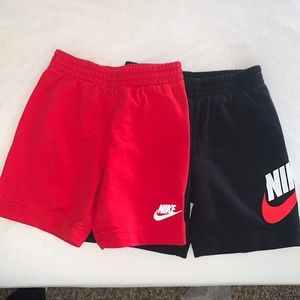 Bundle of 2 pairs Nike shorts toddler boys 3T black and red